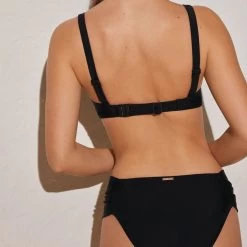 Costume Due Pezzi Modellante 82203 Nero Donna Ysabel Mora -Triumph Italia 2025 2024062 4